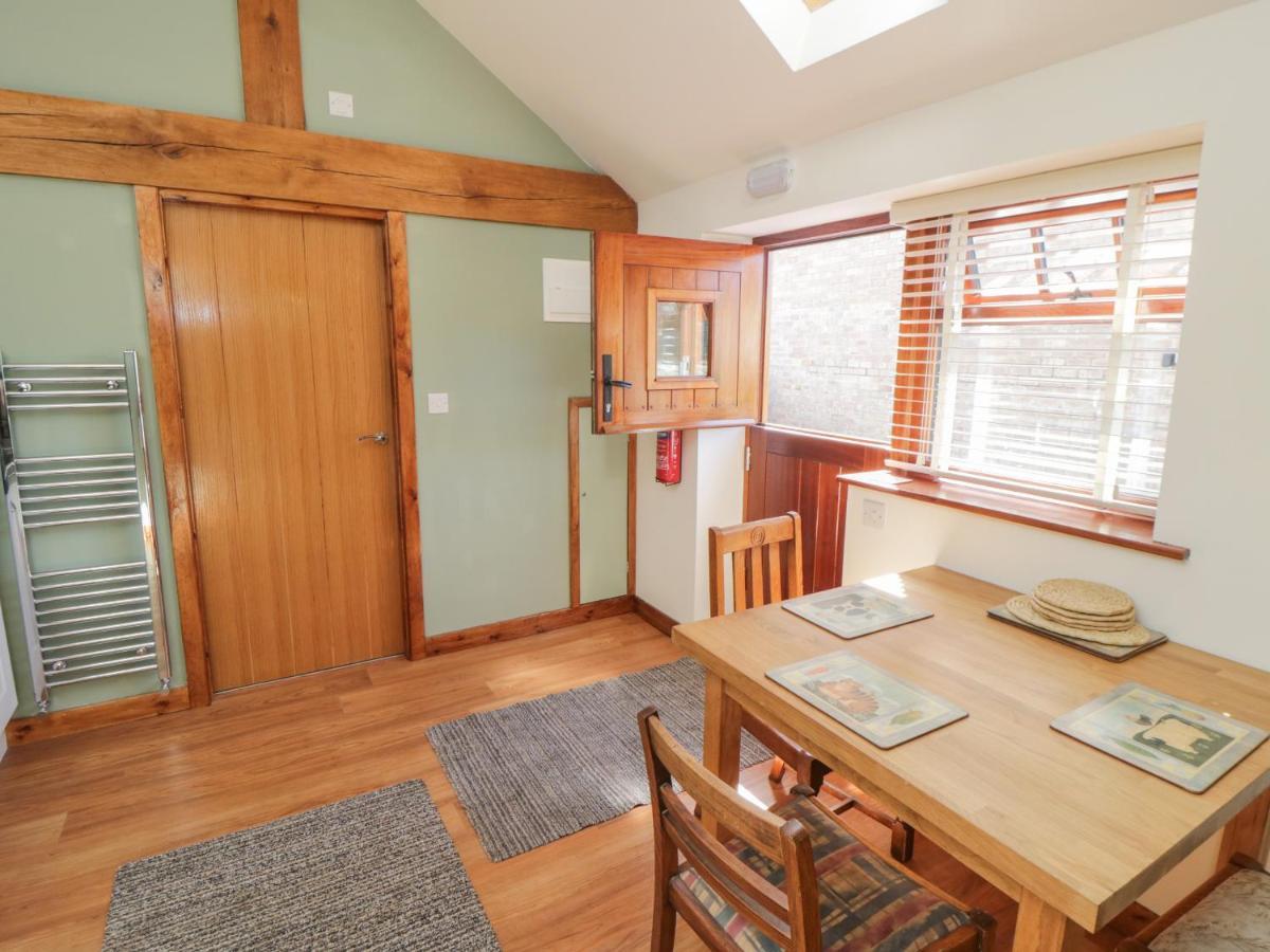 Yeoman'S Cottage Пикеринг Экстерьер фото